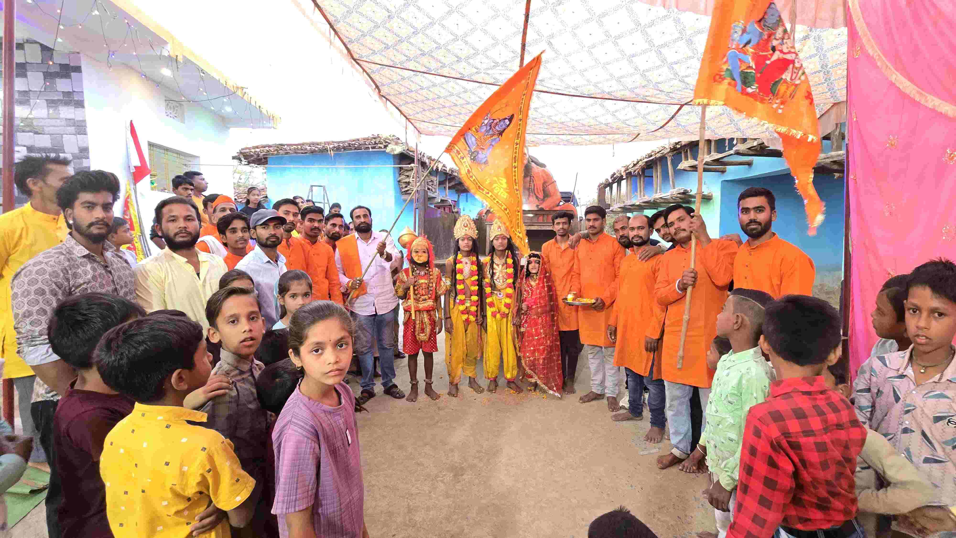 ब्राह्मणटोला में शिवलिंग स्थापना, प्राण प्रतिष्ठा व हनुमान जन्मोत्सव धूमधाम से सम्पन्न